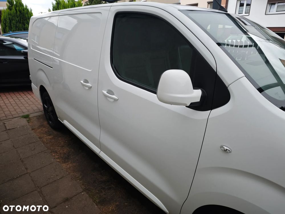 Peugeot EXPERT TRAVELLER - 11
