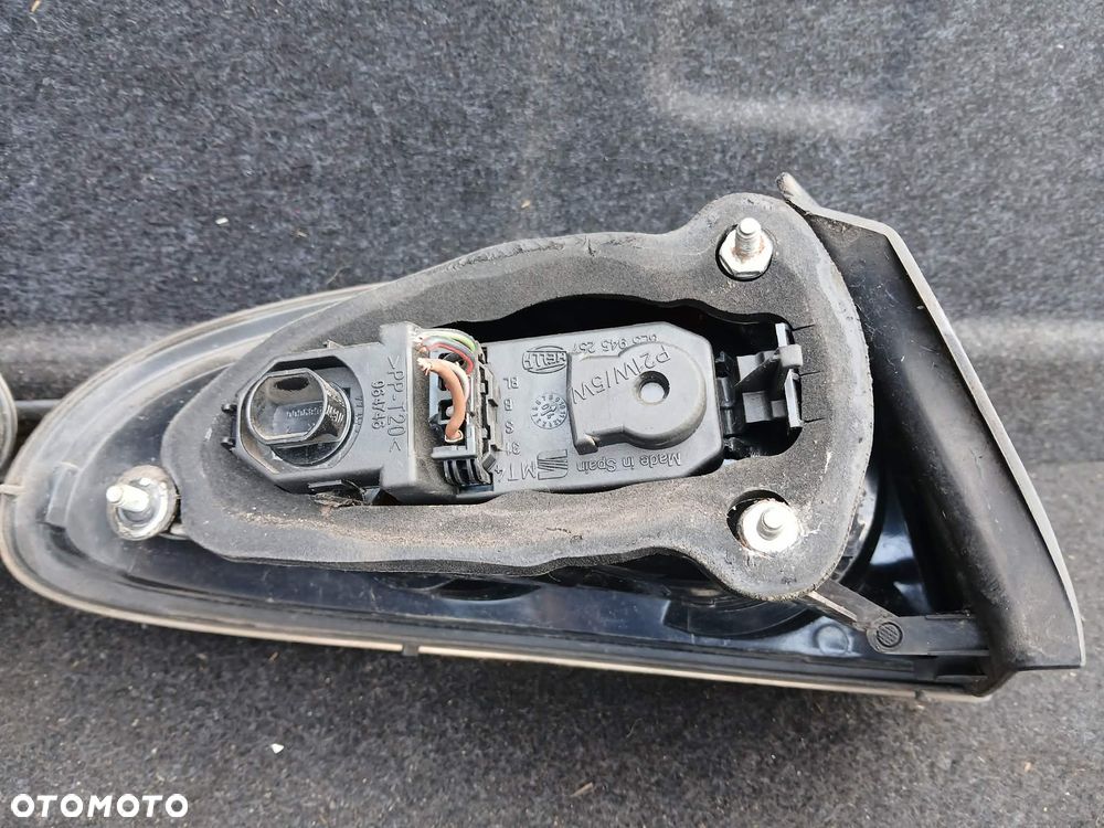 Seat Cordoba II lampa tylna w błotnik lewa, prawa - 6