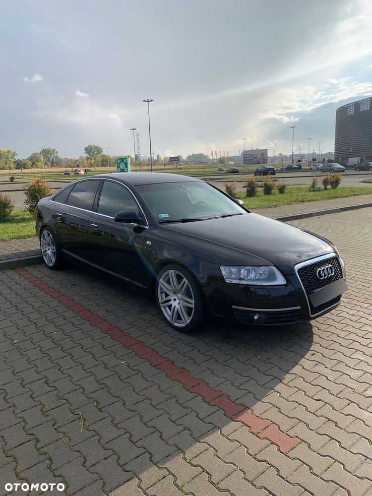 Audi A6 Limousine 2.4 - 4