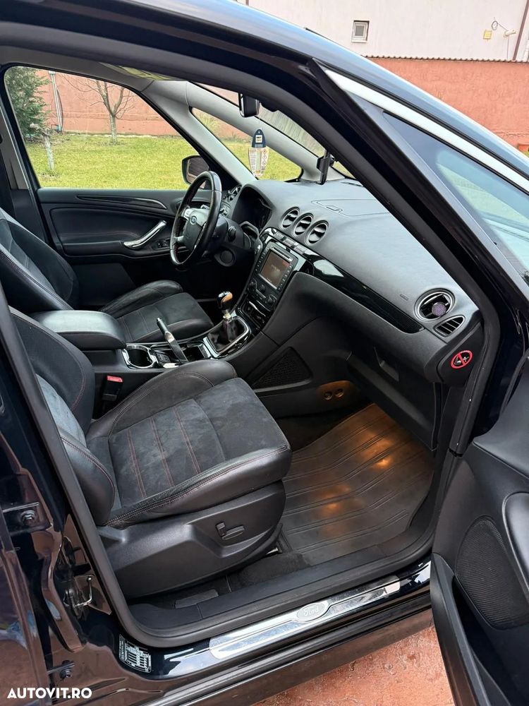 Ford S-Max 2.0 TDCi Titanium - 5