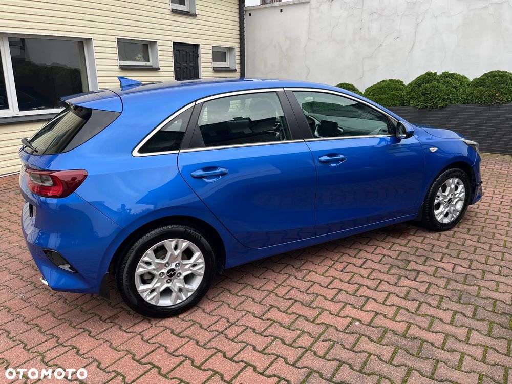 Kia Ceed 1.5 T-GDI M - 9