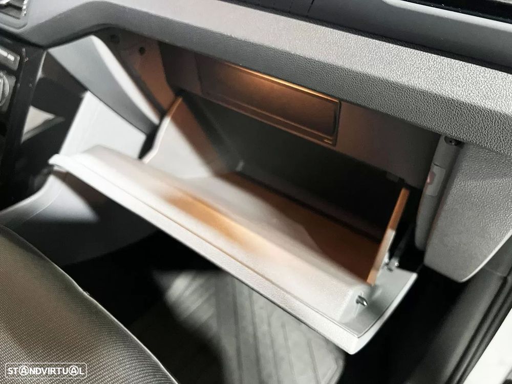 VW T-Cross 1.0 TSI - 17