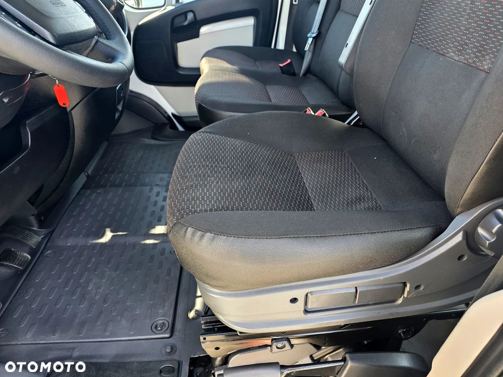 Citroën JUMPER 2,2 HDI 150 KONNA DOKA BRYGADÓWKA 7 OSOBOWA 3M SKRZYNIA KLIMA WEBASTO GWARANCJA - 19