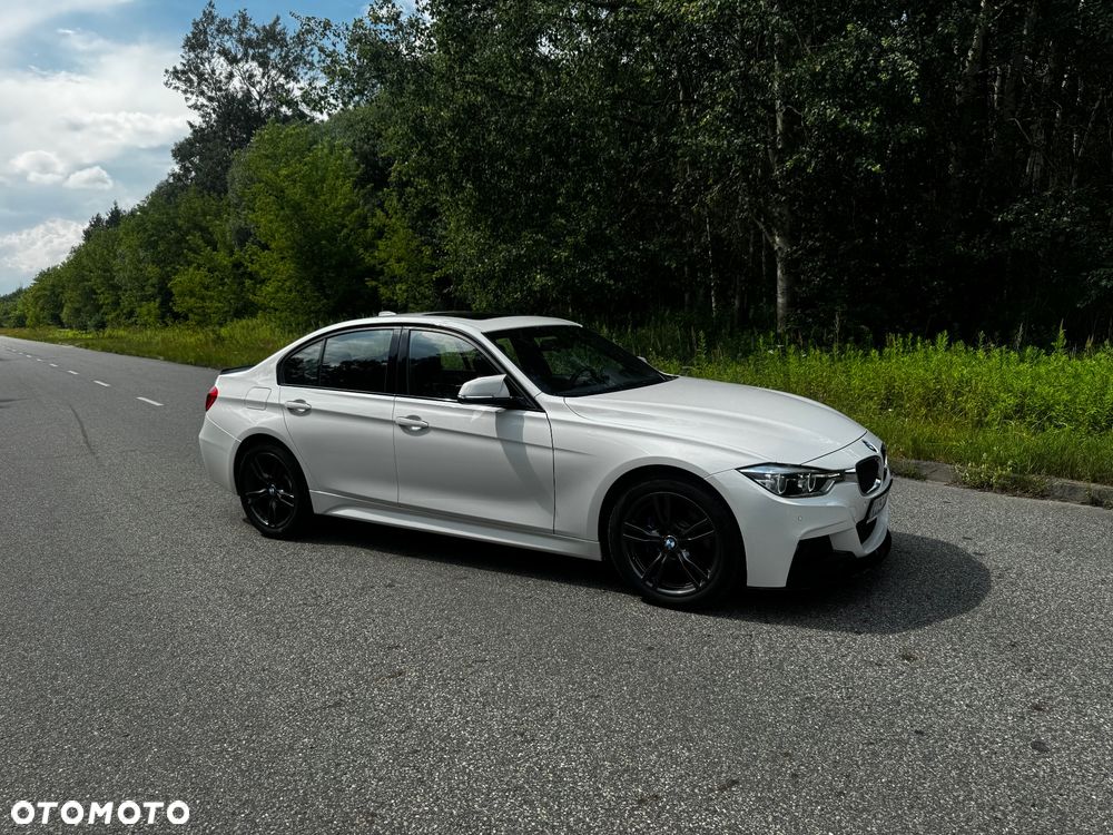 BMW Seria 3 330i GPF xDrive M Sport Shadow - 4