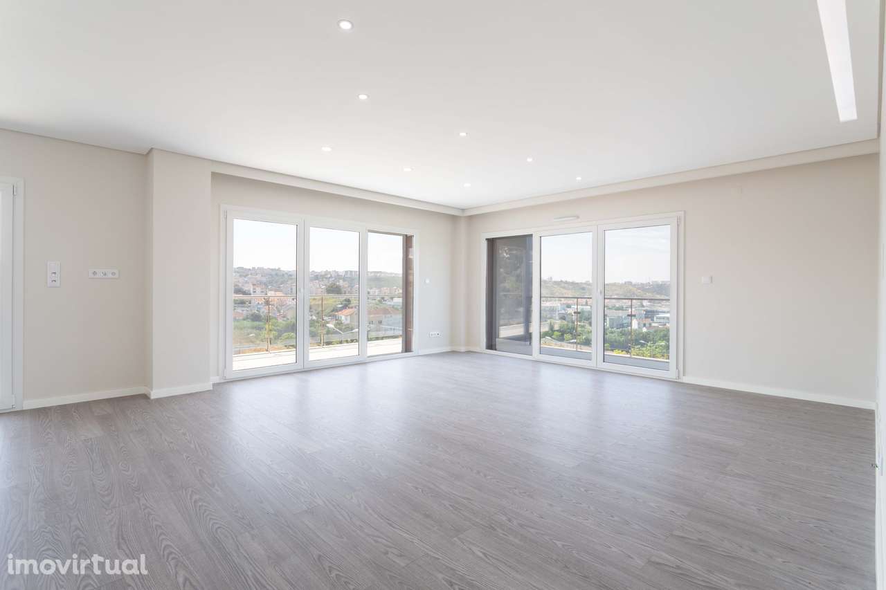 Vende-se T3  novo no Empreendimento Solvillas - Grande imagem: 2/36