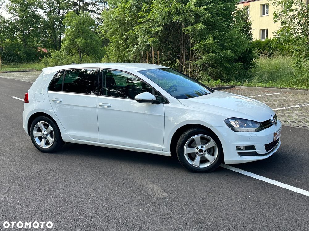 Volkswagen Golf 2.0 TDI SCR Highline - 18