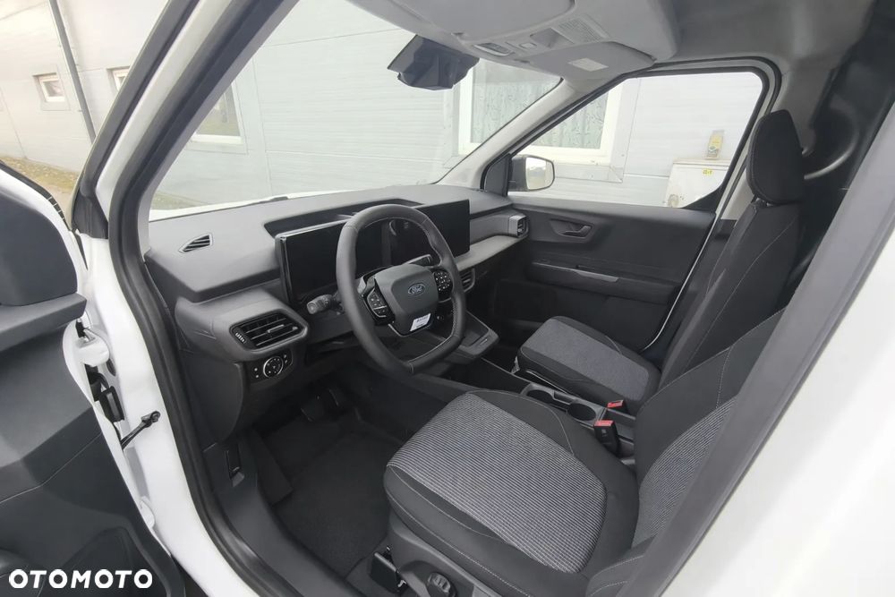 Ford E-Transit Couirer - 9