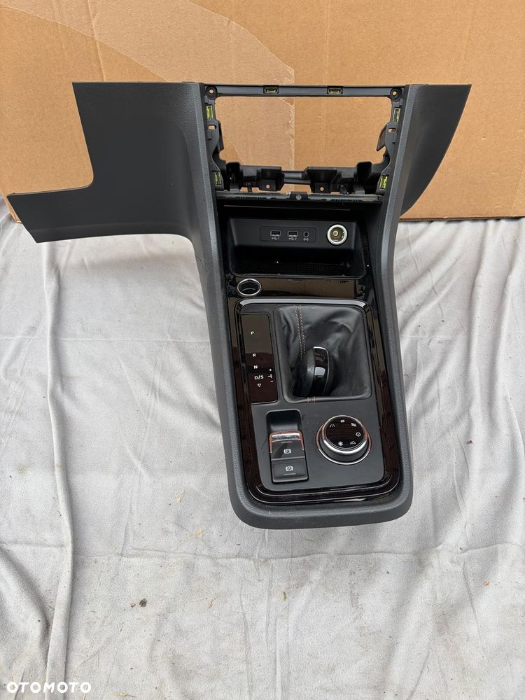 Tunel środkowy Seat Ateca 576863681 - 2