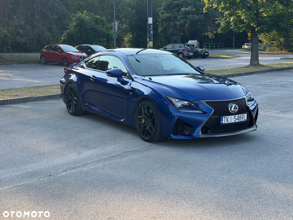 Lexus RC F Carbon - 17