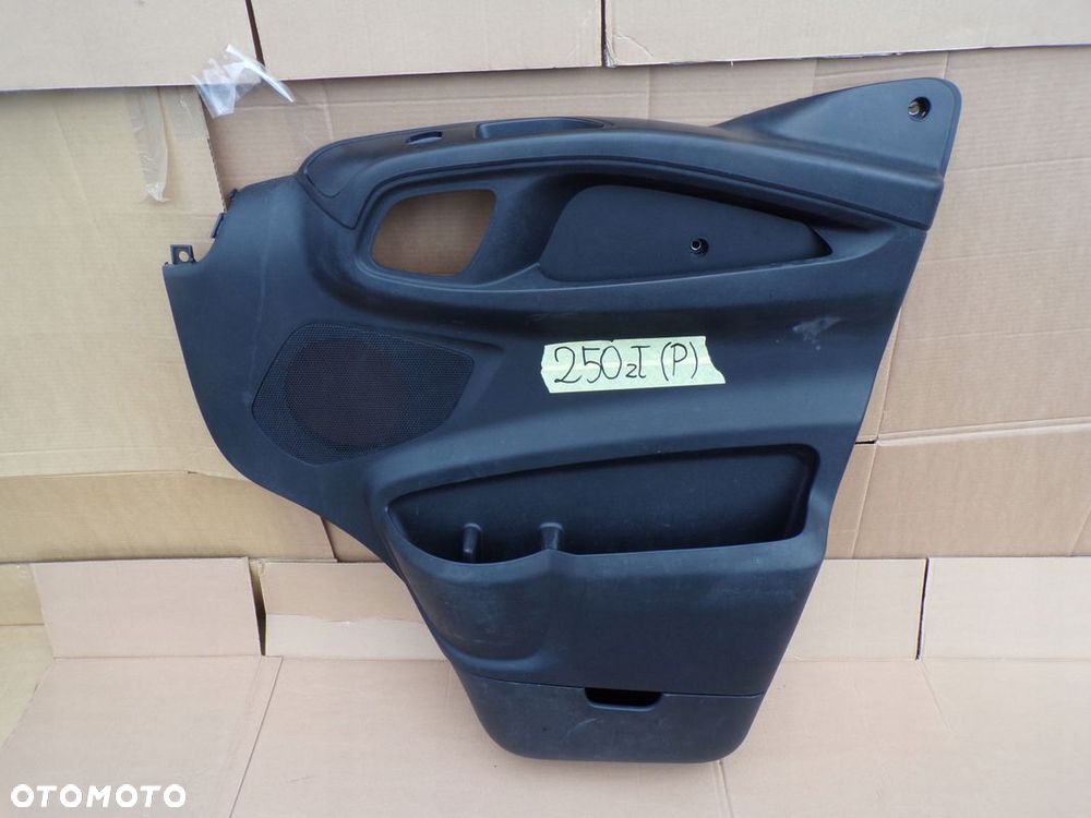 IVECO DAILY 14- TAPICERKA BOCZEK NA DRZWI PRAWE PASAŻERA 5801567278 - 1