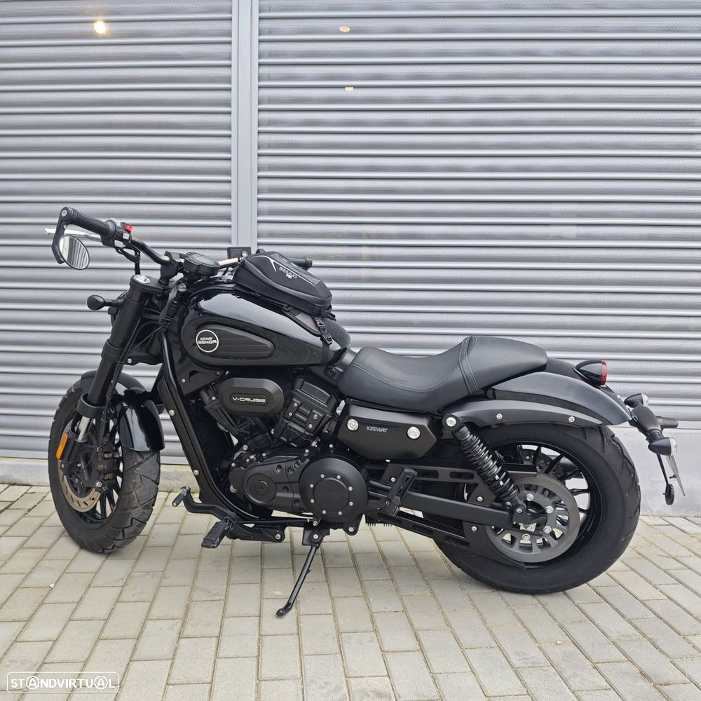 Keeway V-Cruise 125 BENDA - 11