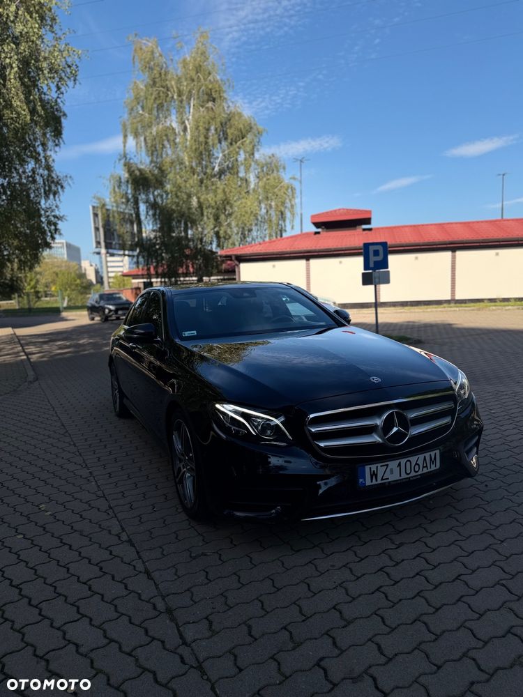 Mercedes-Benz Klasa E 220 d 4-Matic 9G-TRONIC - 6