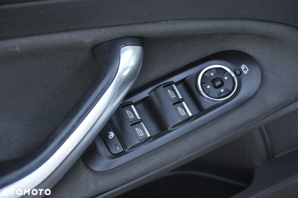 Ford Mondeo 2.0 TDCi Titanium S - 6