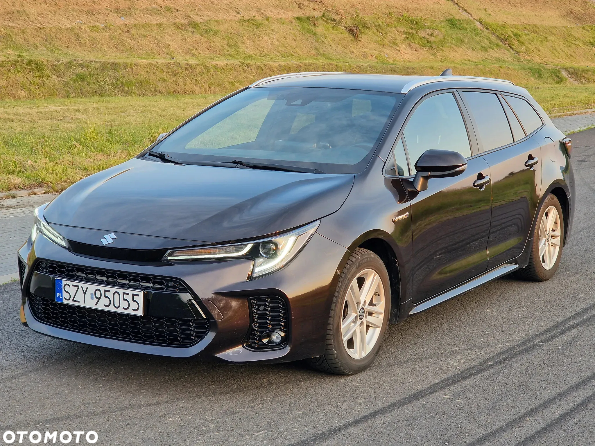 Suzuki Swace 1.8 Hybrid Elegance CVT - 14