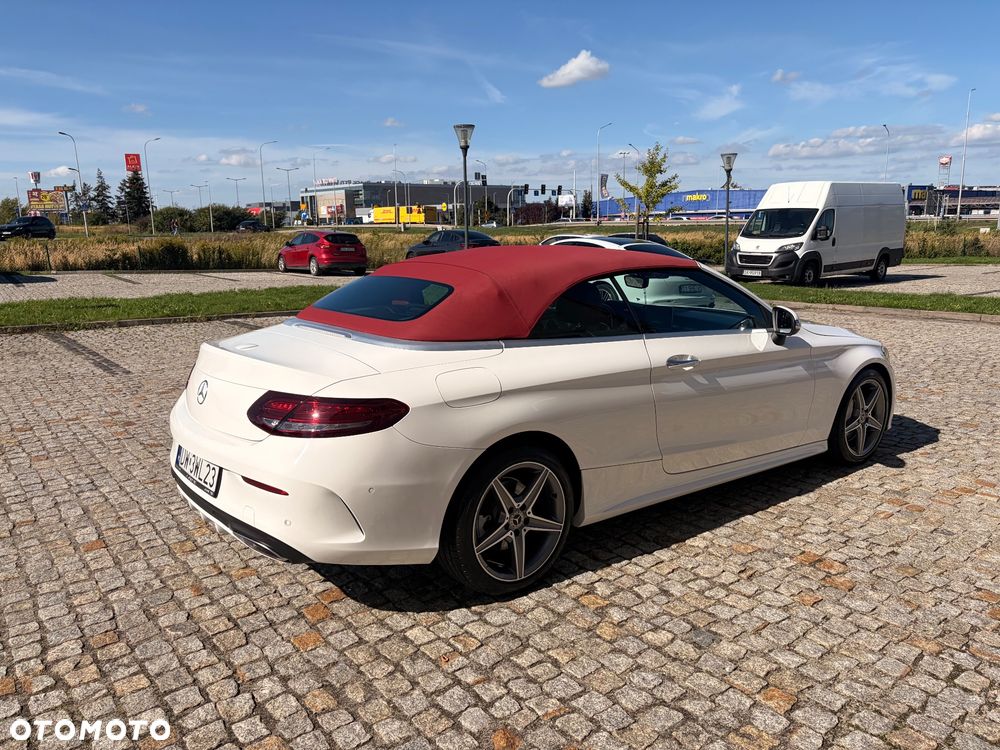 Mercedes-Benz Klasa C 300 9G-TRONIC - 4