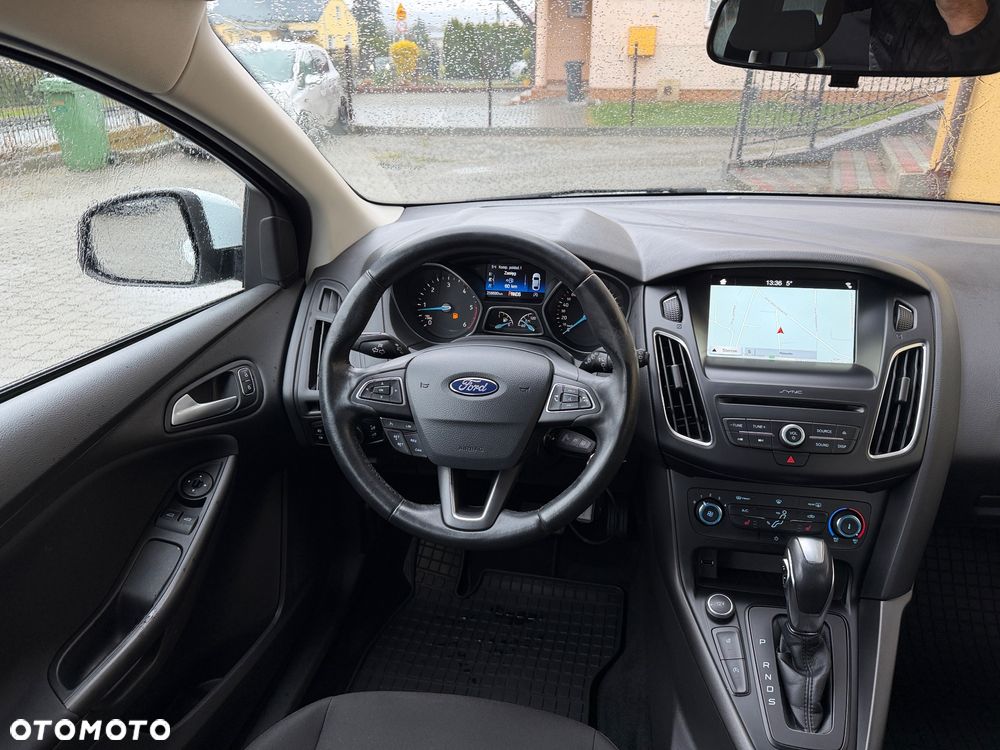 Ford Focus 1.5 TDCi DPF Start-Stopp-System Business - 9