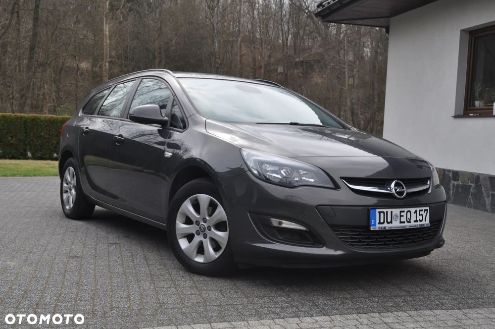 Opel Astra 1.4 Turbo Edition Sport - 2
