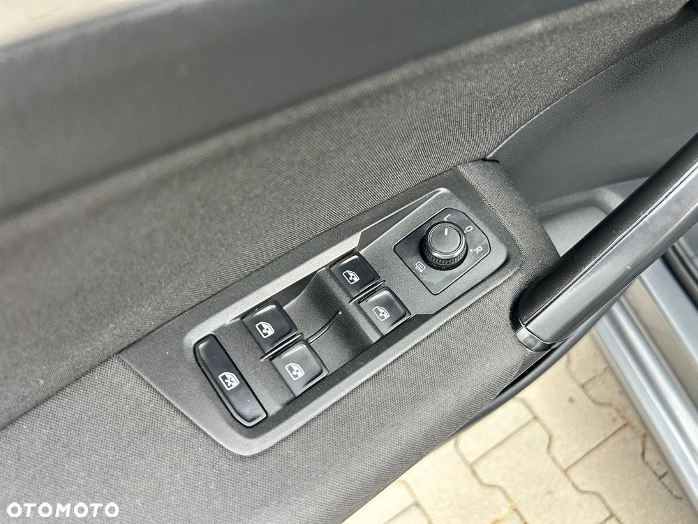 Volkswagen Touran 1.6 TDI BMT Trendline - 35