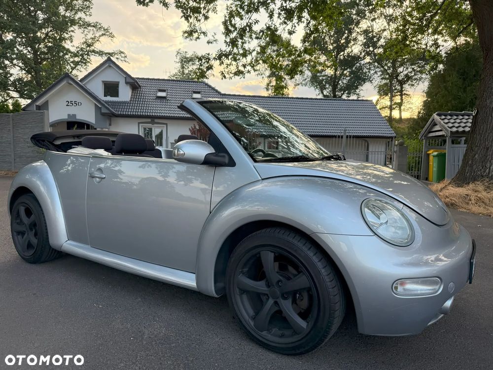 Volkswagen New Beetle - 2