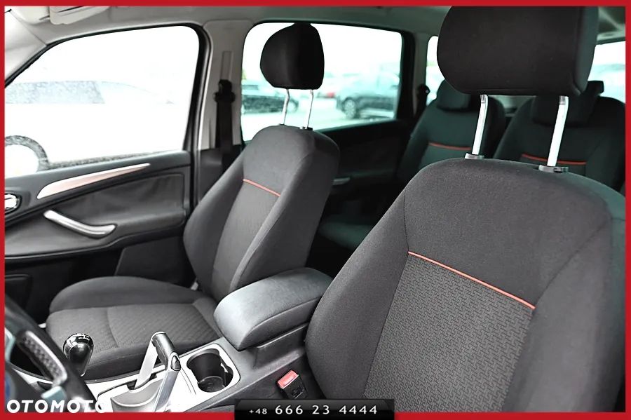 Ford S-Max 2.0 FF Titanium - 14