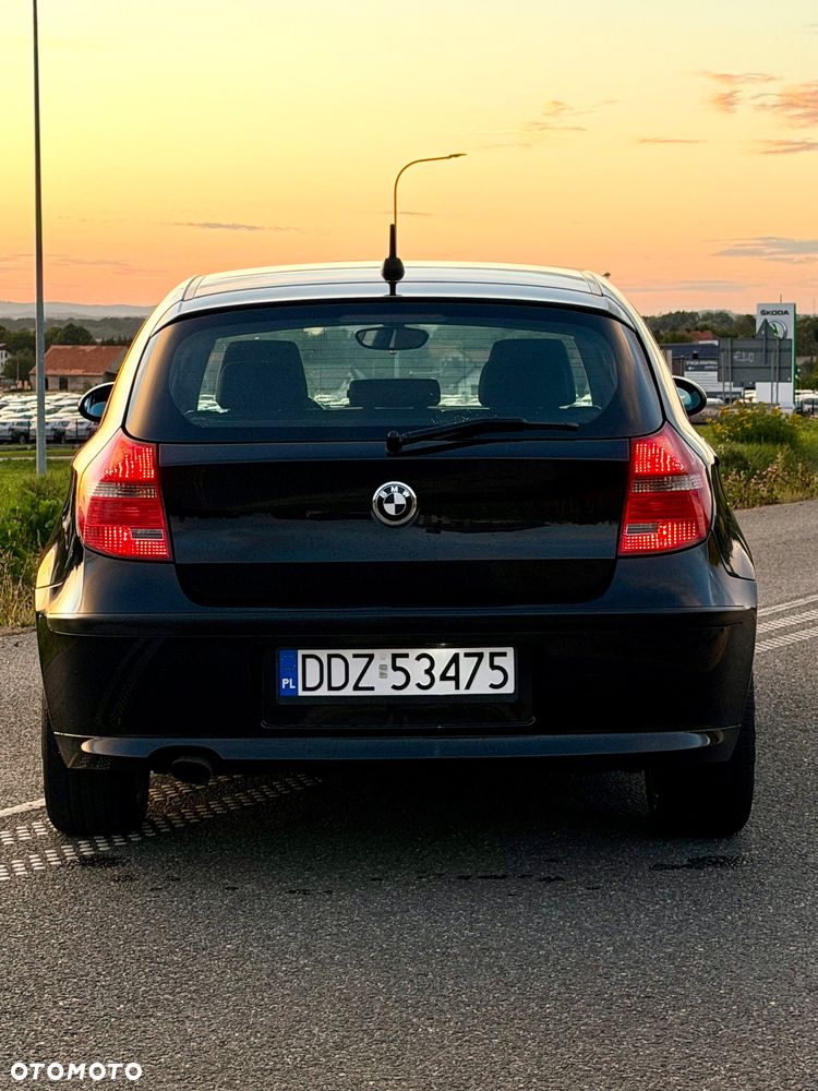BMW Seria 1 116d DPF Edition Sport - 12