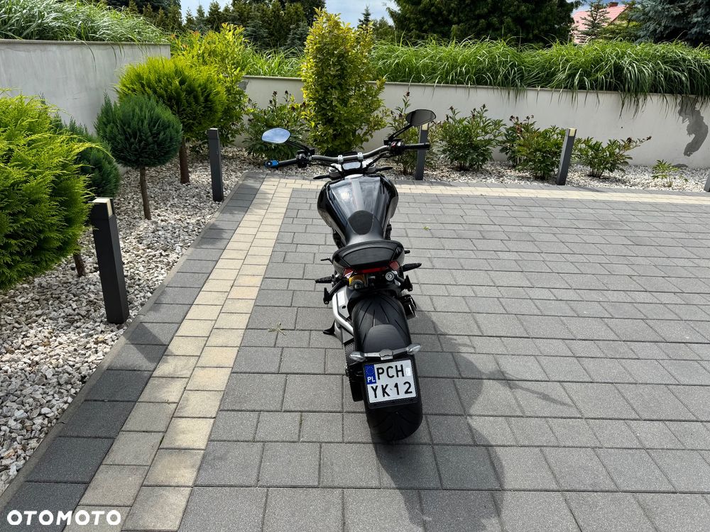 Ducati Diavel - 2