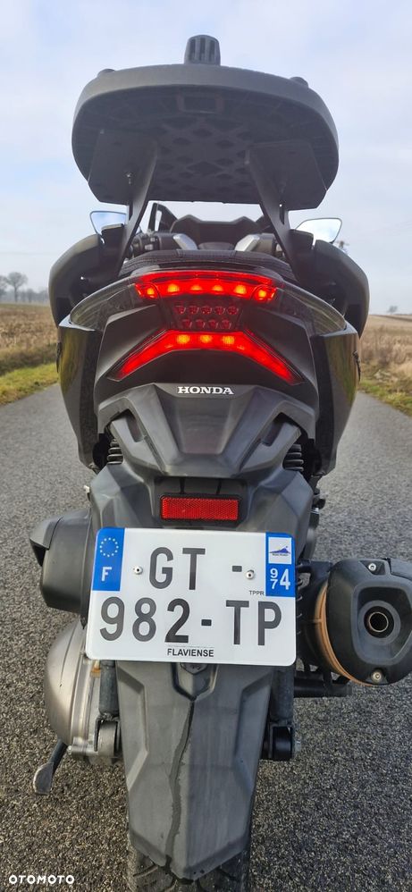 Honda NSS - 21