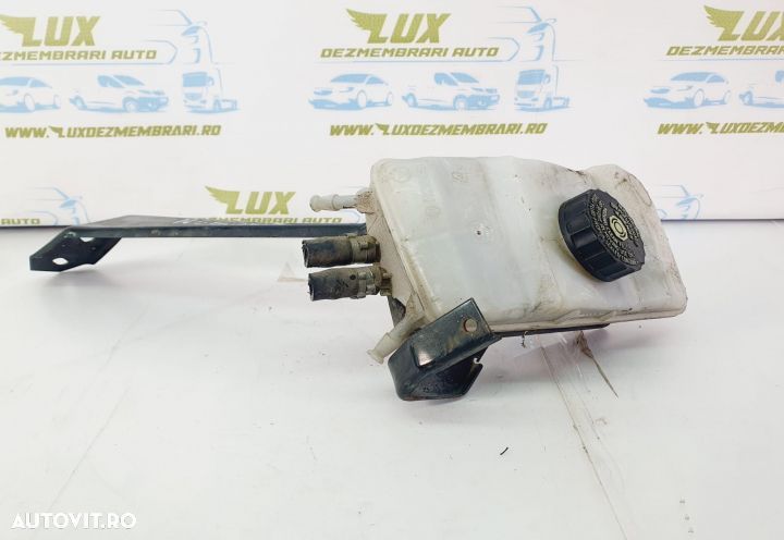 Vas lichid frana a6394320340 a6394300002 0204024726 Mercedes-Benz Viano W639 seria - 1