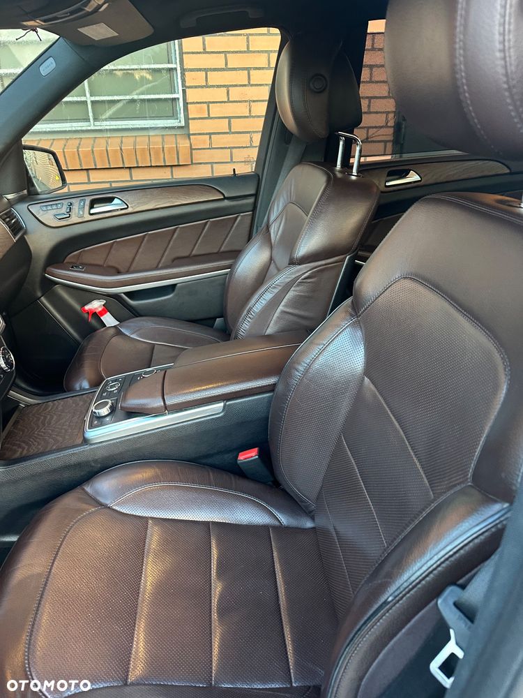 Mercedes-Benz GL 350 BlueTEC 4-Matic - 13