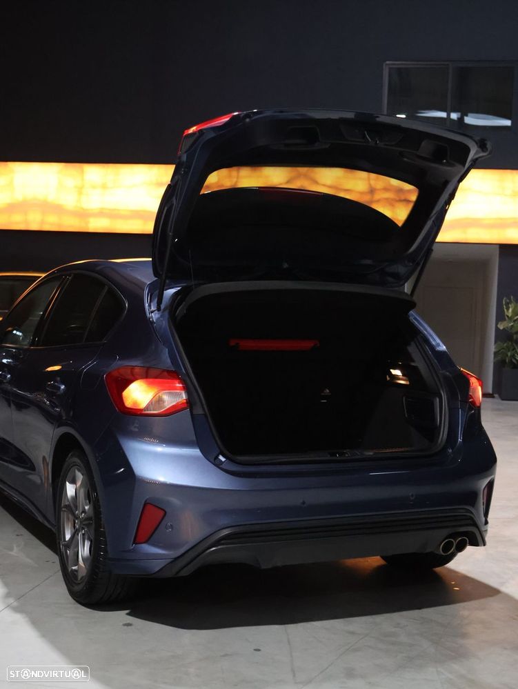 Ford Focus 1.5 TDCi ECOBlue ST-Line Aut. - 15
