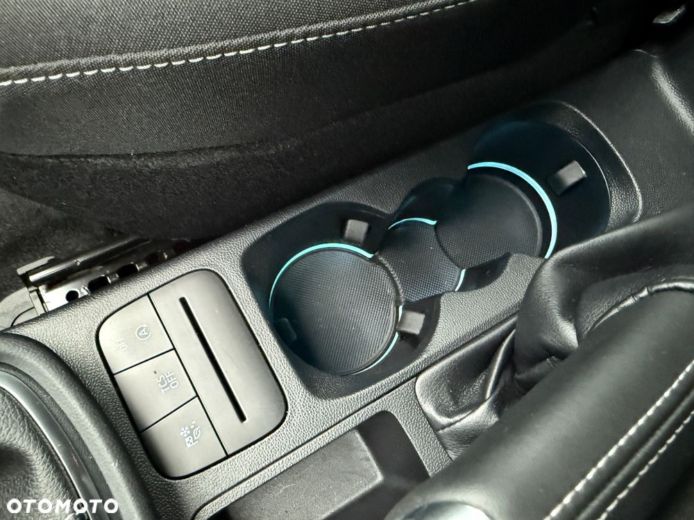 Ford Puma 1.0 EcoBoost Titanium - 32