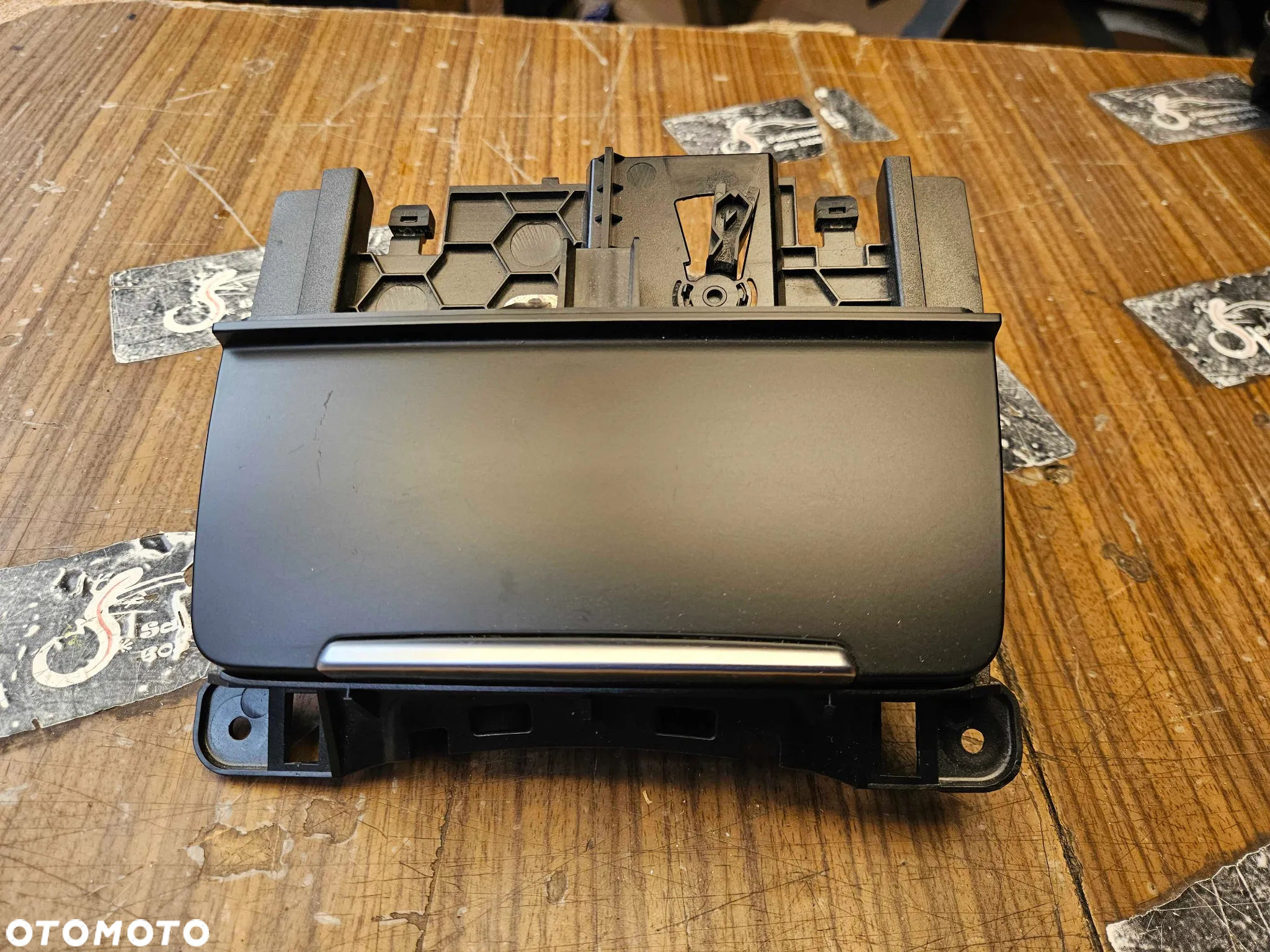 Popielniczka 8K0857951 Klapka Zapalniczka Wklad Czarna Audi A4 B8 A5 Q5 - 29