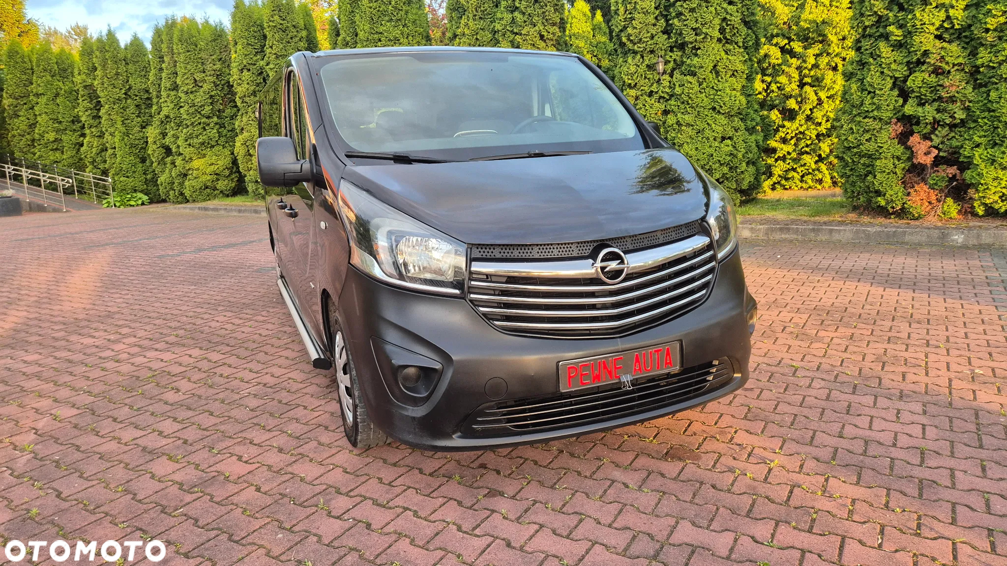 Opel Vivaro - 15