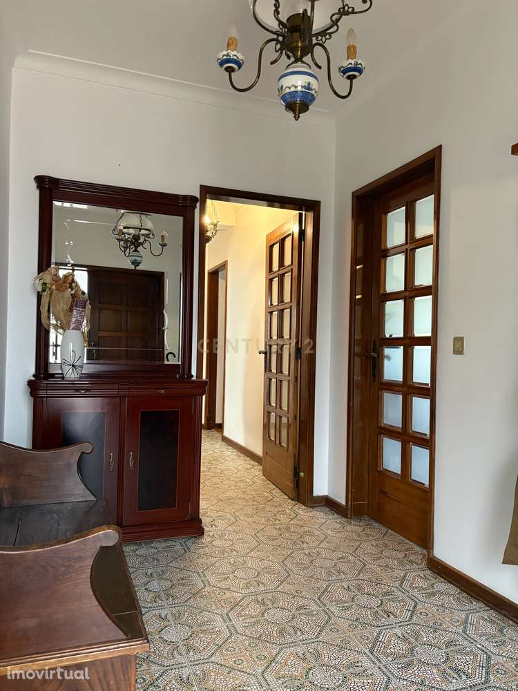 Moradia T7 com Vista Mar e Elevado Potencial em Areosa - Grande imagem: 5/45