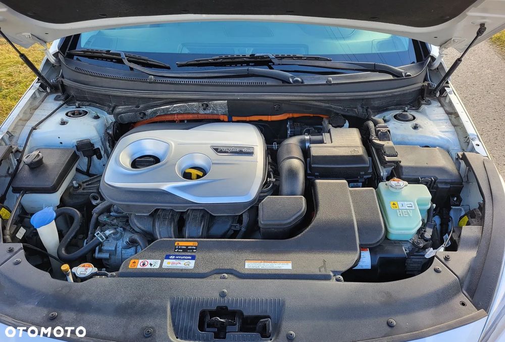 Hyundai Sonata - 14