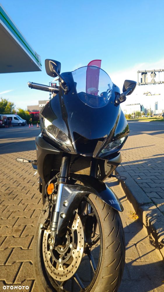 Yamaha R3 - 10
