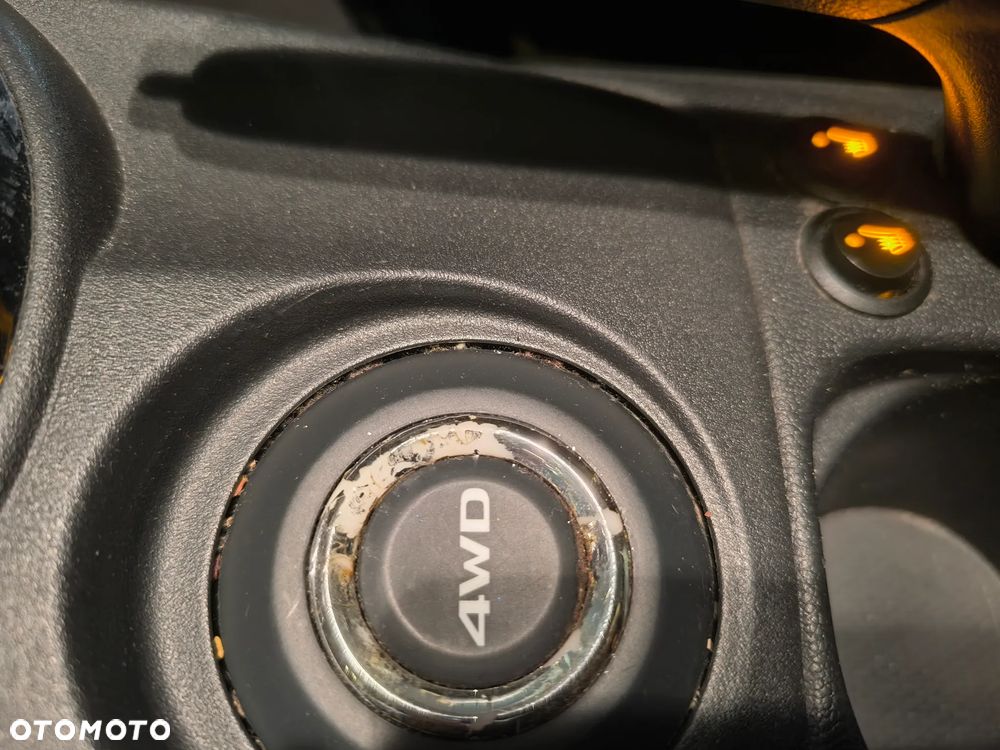 Mitsubishi ASX 1.8 DI-D 4WD Intense - 16