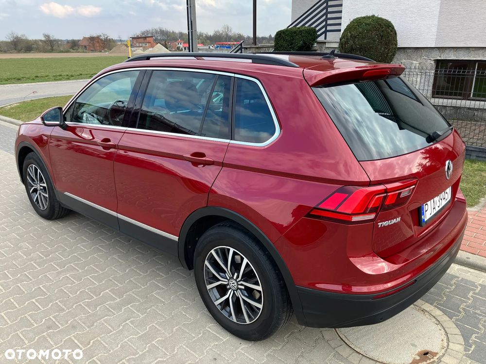 Volkswagen Tiguan ver-2-0-tdi-bmt-scr-comfortline-dsg - 3