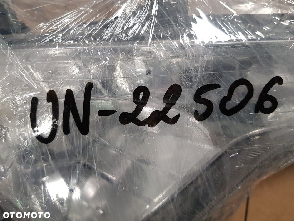 HALOGEN PRAWY PRAWA KIA SPORTAGE III 3 10-15 922023W200 92202-3W 922023W2 - 11