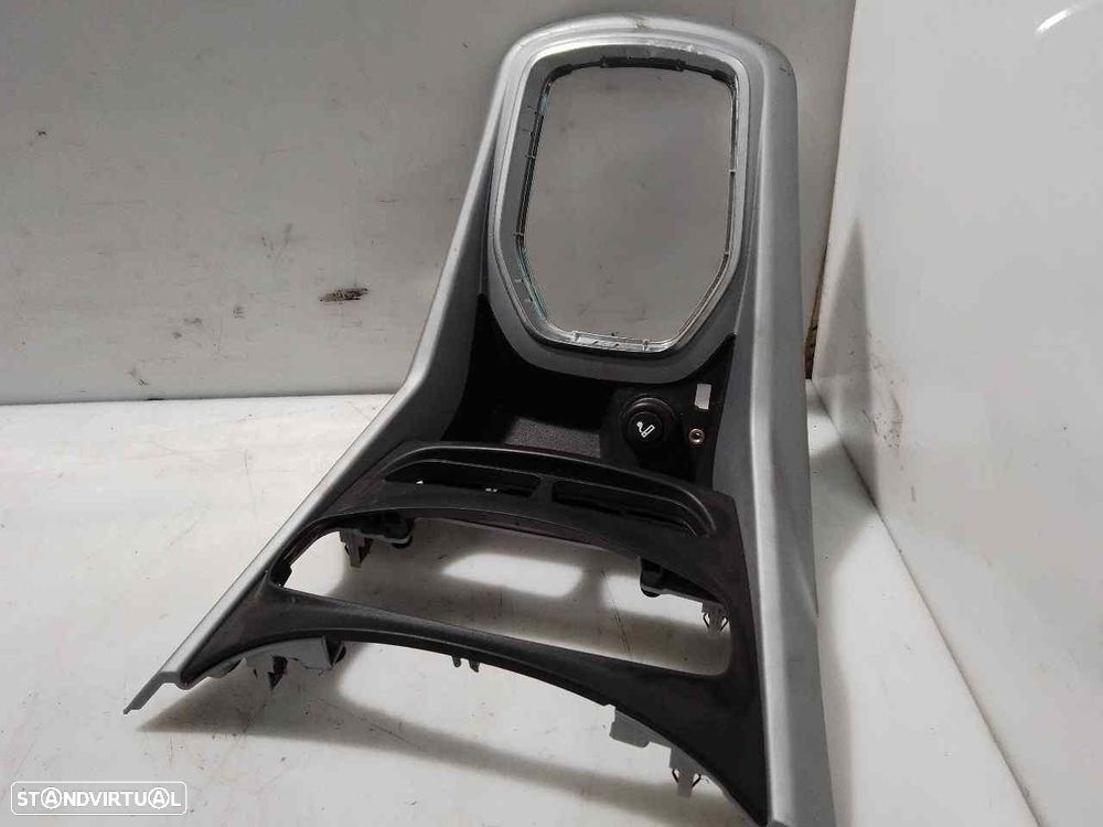 CONSOLA CENTRAL FORD B-MAX CB2 - 1