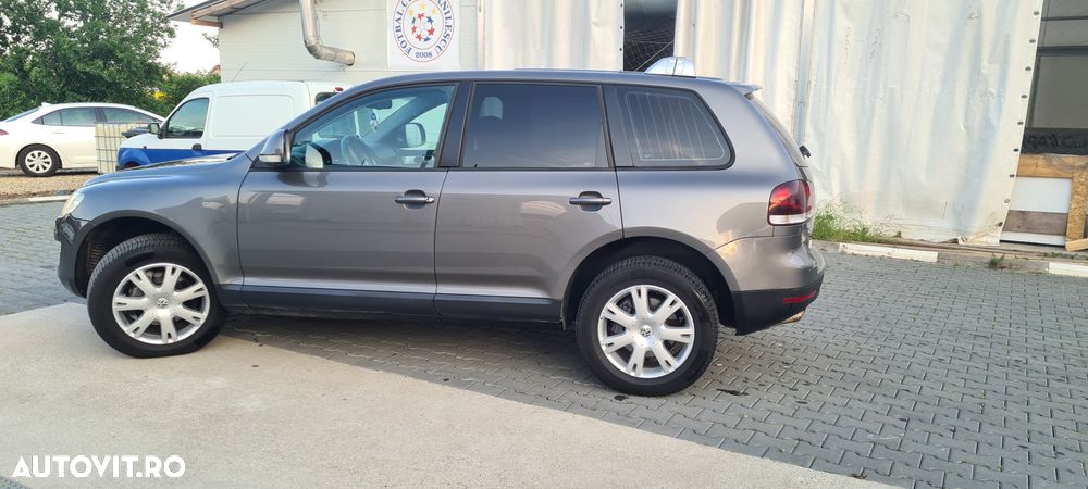 Volkswagen Touareg - 10