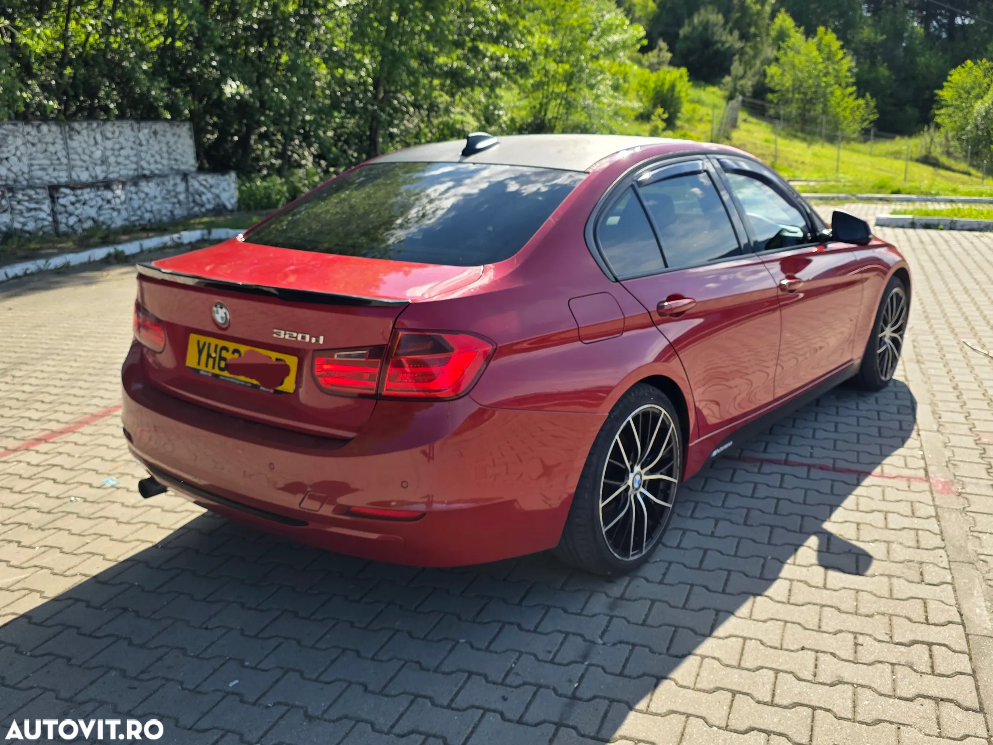 BMW Seria 3 320d Blue Performance Luxury Line - 4