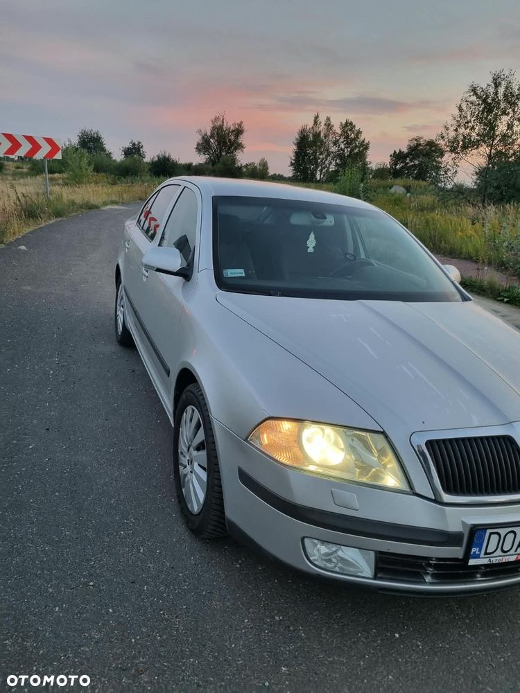 Skoda Octavia II (2004-2013) 1.6 Ambiente, 2005