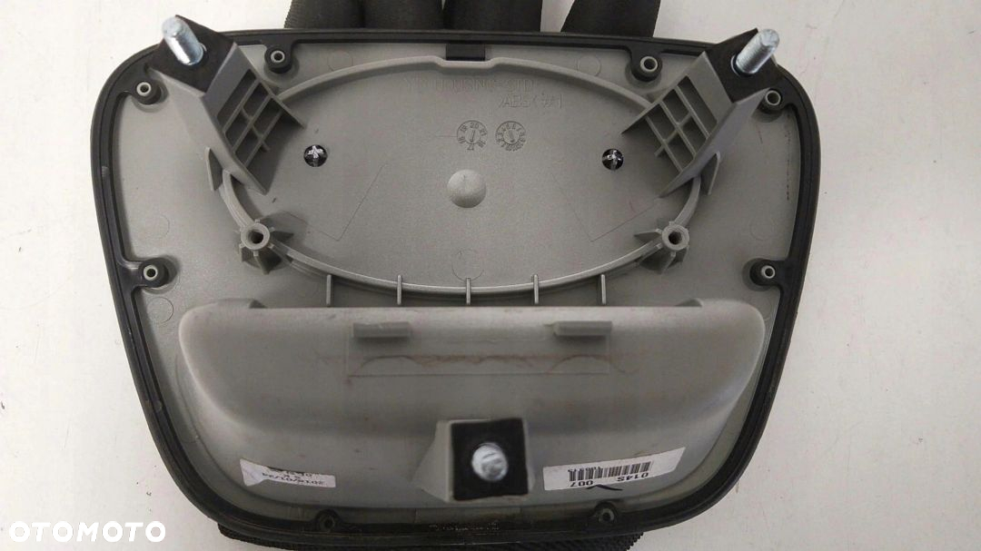 KIA RIO IV 17-21 KLAMka emblemat klapa tył - 4