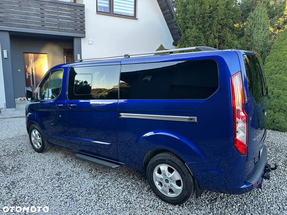 Ford Tourneo Custom 2.0 EcoBlue L1 Trend - 25