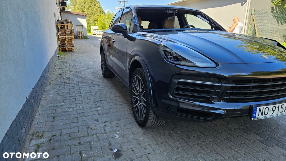 Porsche Cayenne Platinum Edition - 15