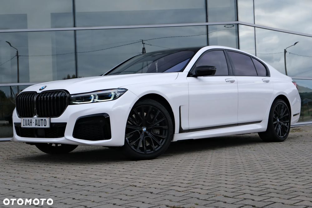 BMW Seria 7 750i xDrive sport - 18