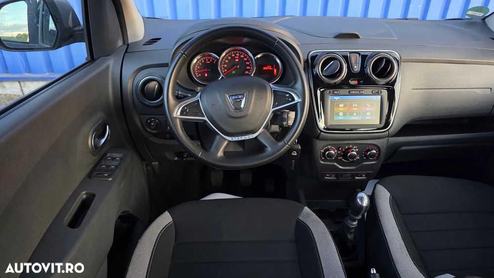Dacia Lodgy Blue dCi 115 (7-Sitzer) Stepway - 18