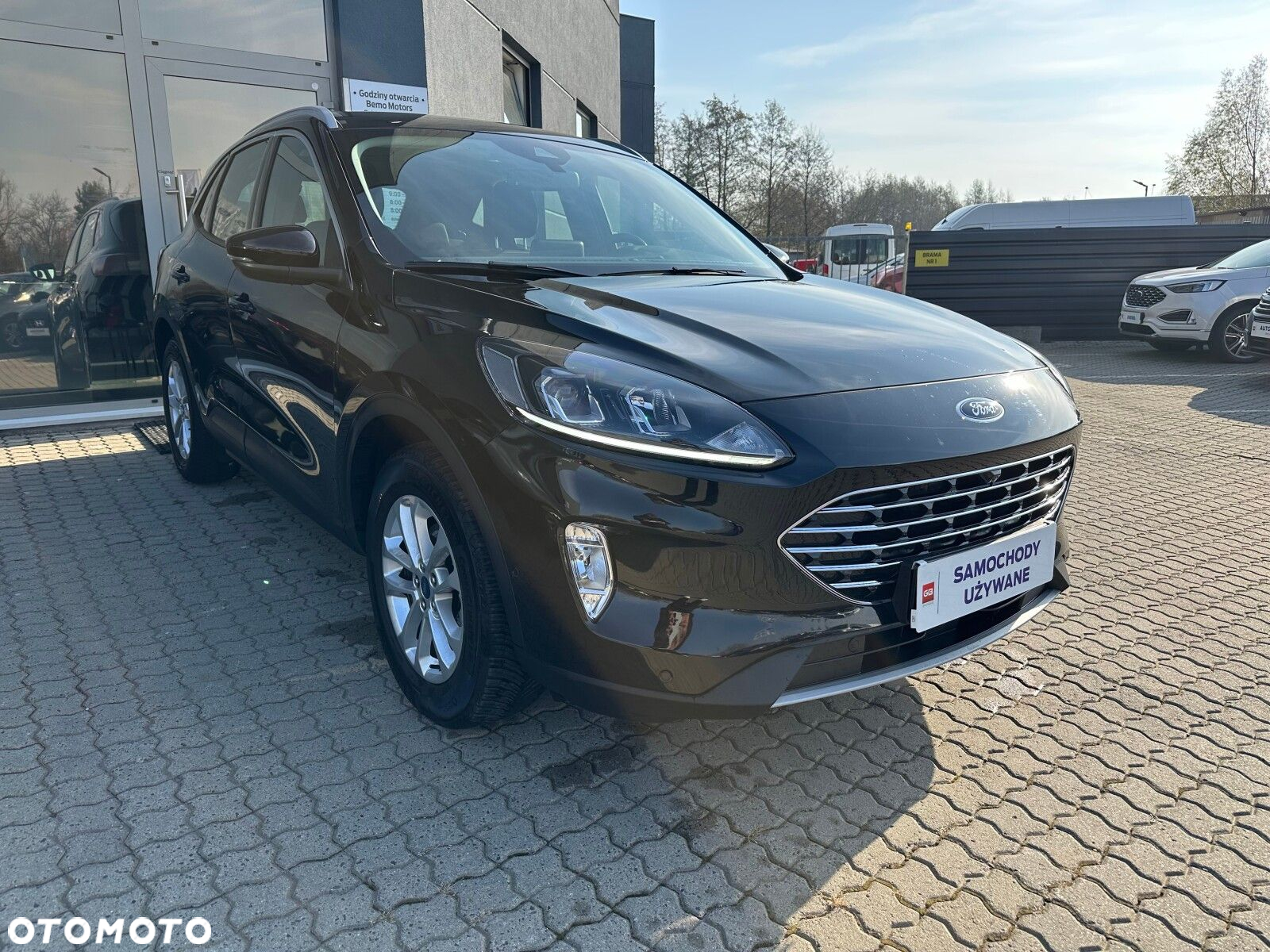 Ford Kuga 1.5 EcoBoost FWD Titanium - 4