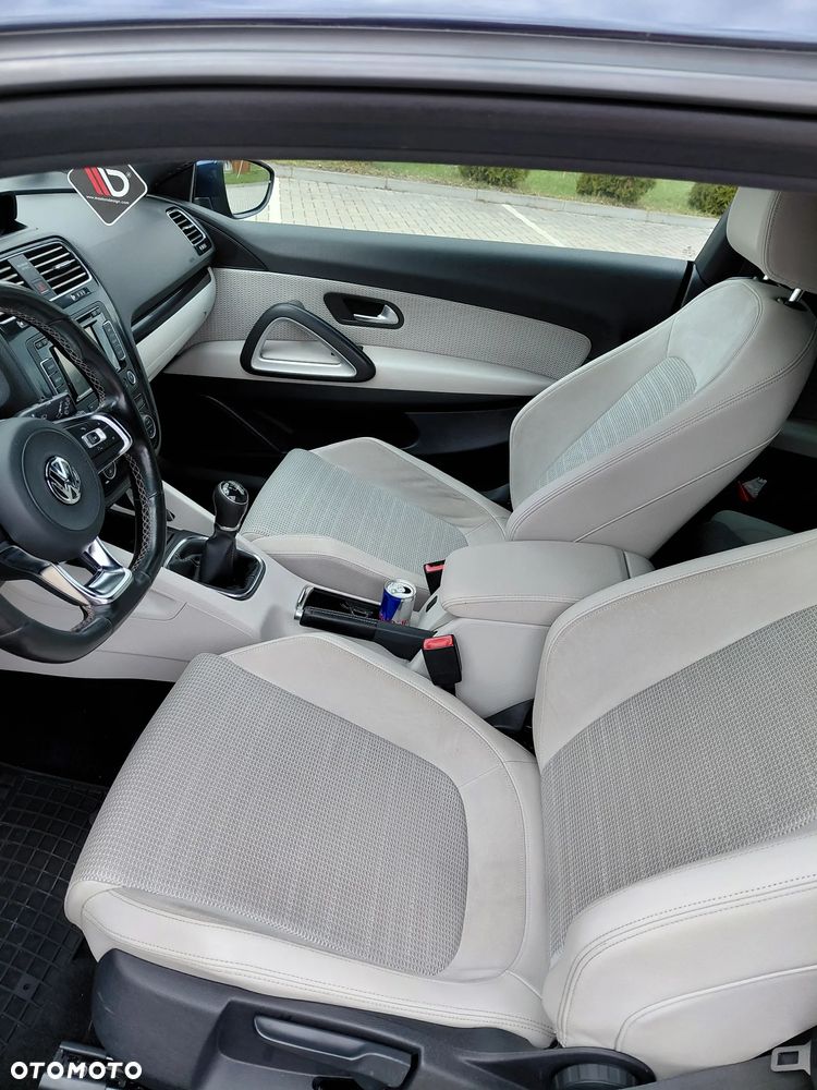 Volkswagen Scirocco - 12